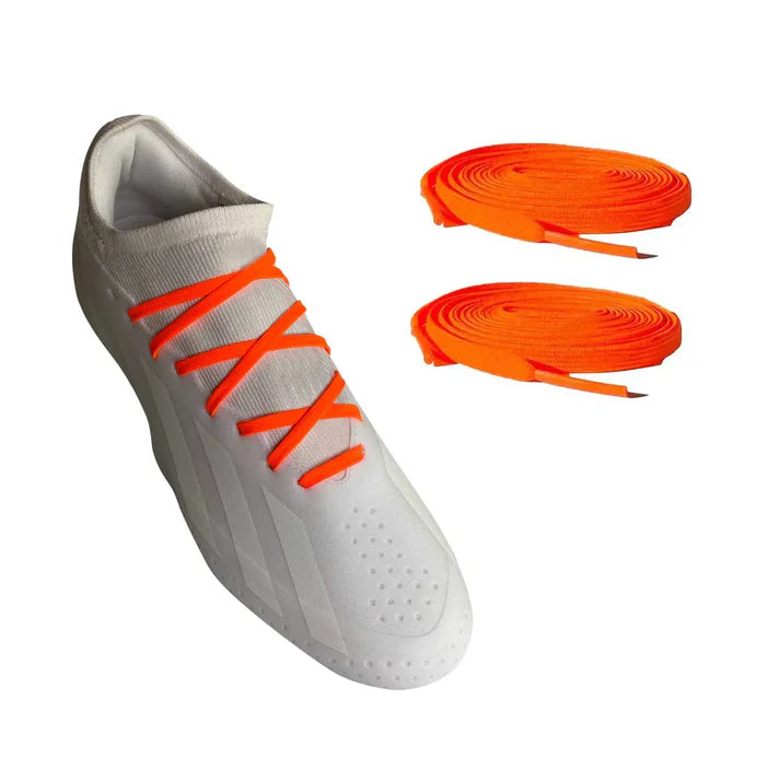 lacci-arancione-rosso-scarpe-calcio