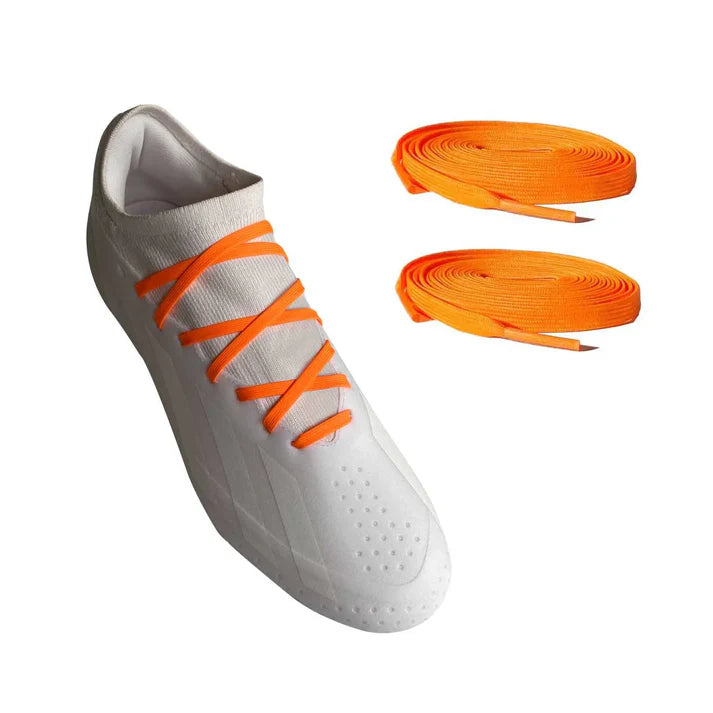 lacci-arancione-scarpe-calcio